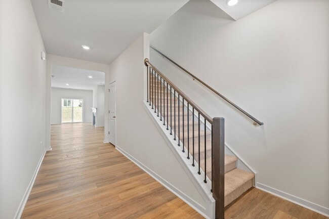 Photo - Brand New SFH in Steel Creek