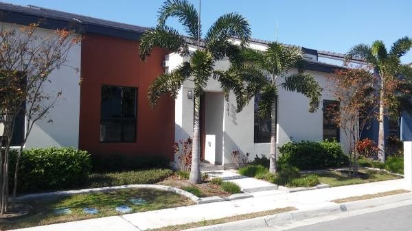 Photo - 1437 Ozark Ave