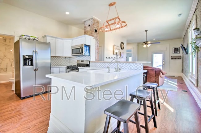 Photo - 706 Wilson Ave
