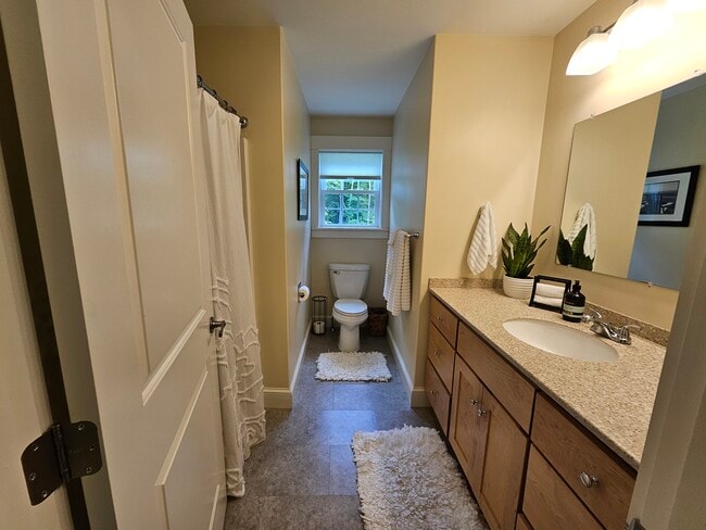 55 Moody Rd Unit 2