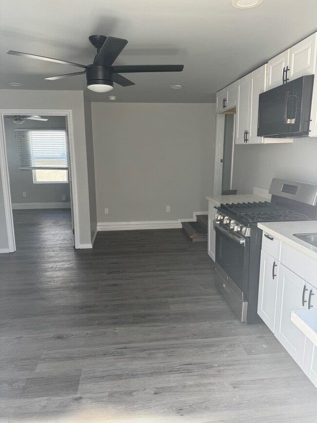 Building Photo - 15614 S Denver Ave Rental
