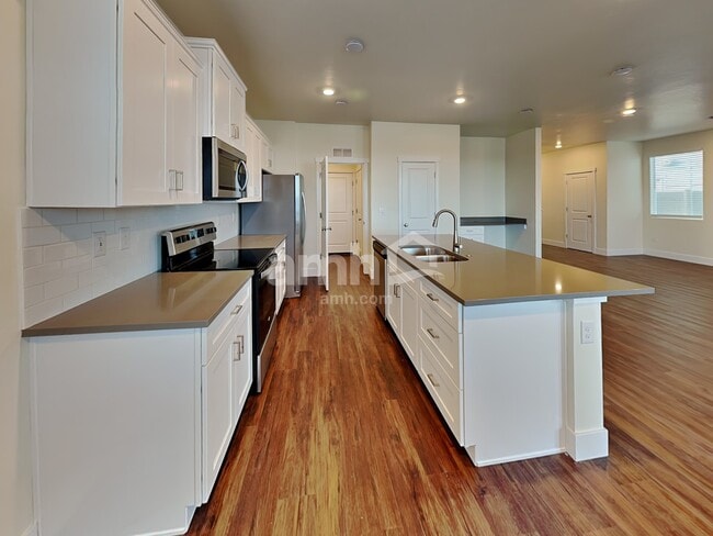 Photo - 4065 N Keklik Ave