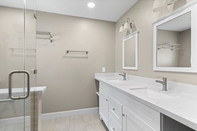 Building Photo - 27234 Wells Ln