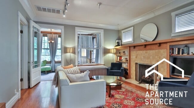 Photo - 2549 W Wilson Ave Unidad 2