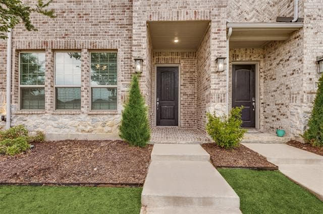 Photo - 1455 Perrin Ln.