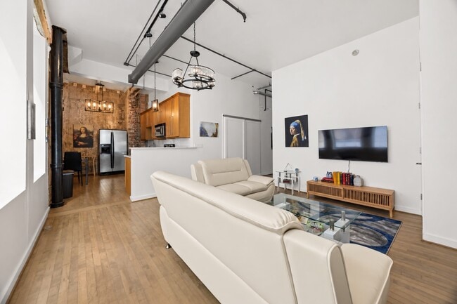Photo - 705 Main St Unit 609