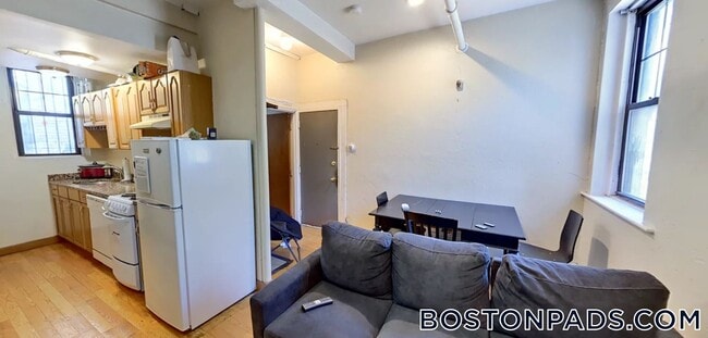 Photo - 204 Hemenway St Unit 32