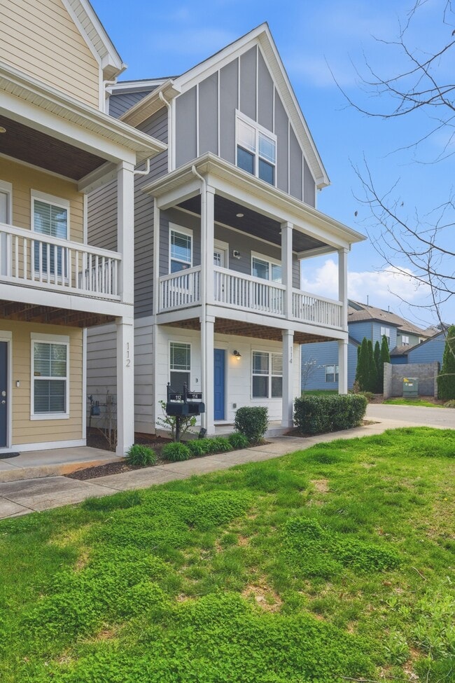 Photo - 114 Walden Village Ct