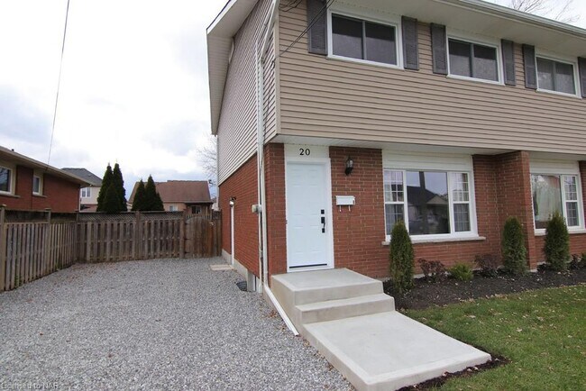 Photo - 20 B Valley Rd