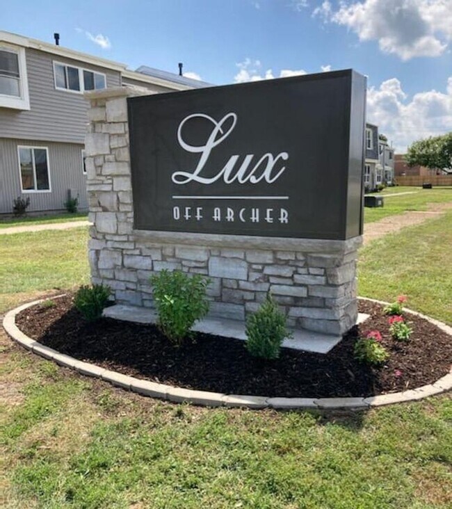 The LUX off Archer Apartments For Rent in East Moline, IL