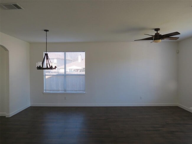 Photo - 12604 Linford Dr