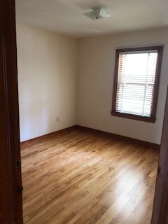 bedeoom - 5 Golden Pl