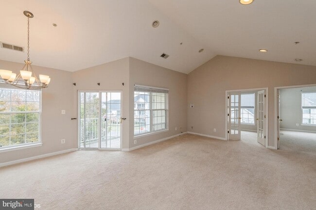 Photo - 25340 Lake Mist Square Unidad 301