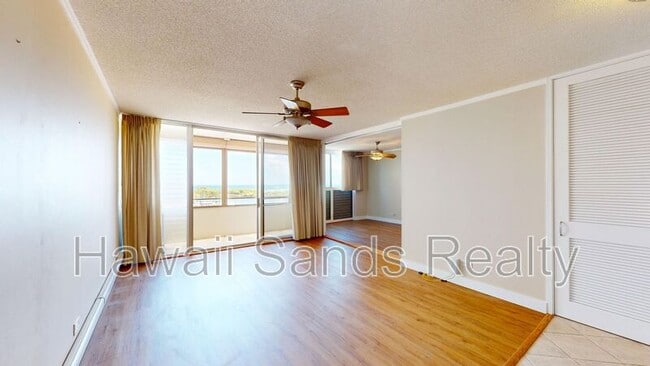 Photo - 1676 Ala Moana Blvd