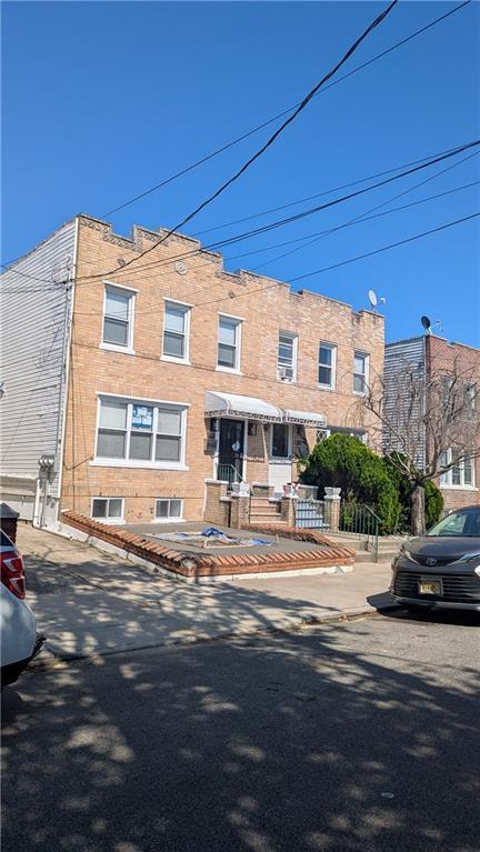 Building Photo - 1625 E 32nd St Unit 2FL Rental