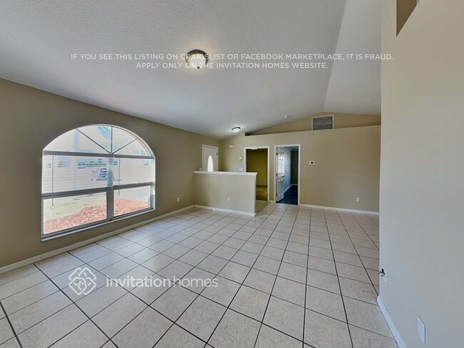 Photo - 2252 S Chamberlain Blvd