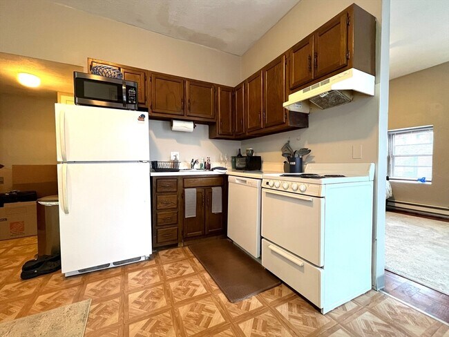 Photo - 88 Broadway Unit 2