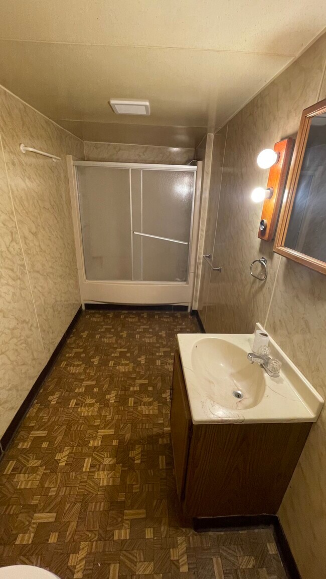 Photo - 13 Walnut St Unit #2