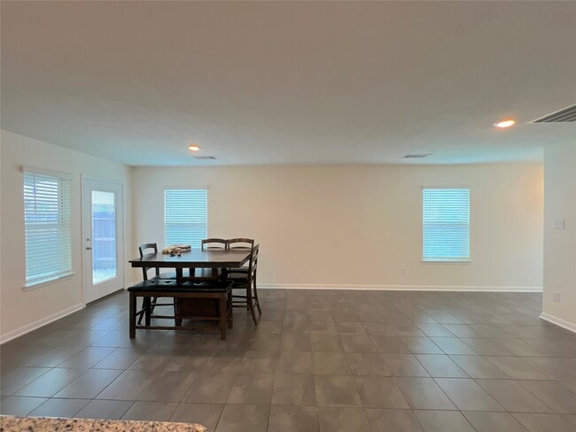 Photo - 7111 Escondido Dr