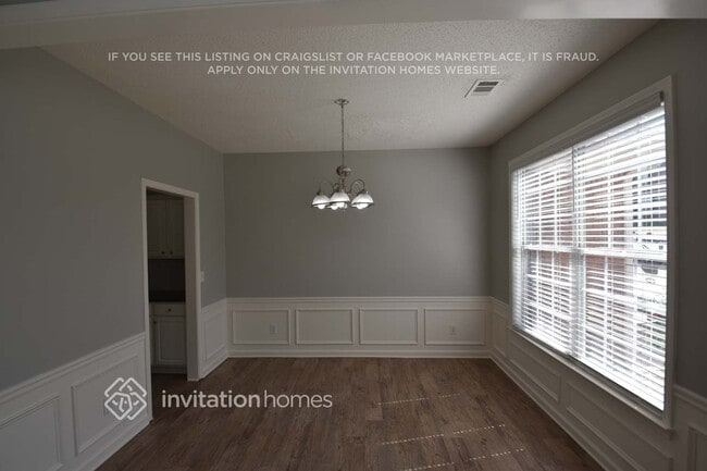 Photo - 2868 Donamire Ln NW