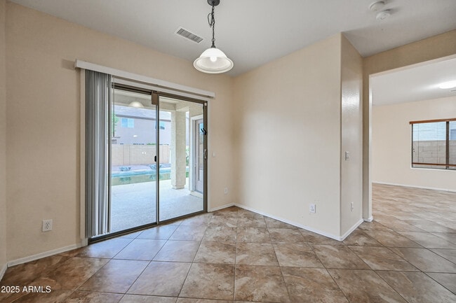 Photo - 26196 W Burnett Rd