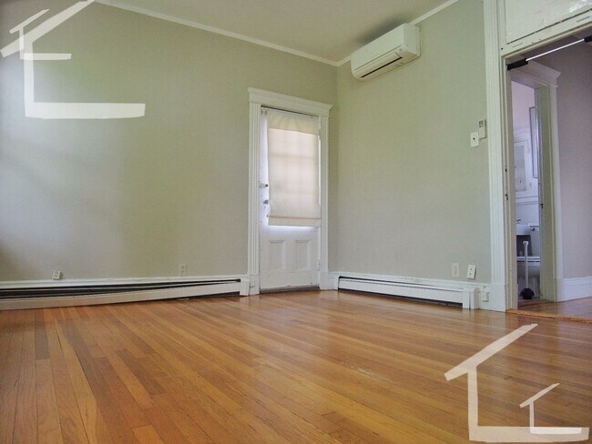 Photo - Top-notch and unique BU...