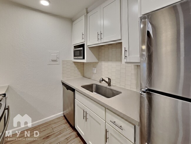 Photo - 2522 T St Unit 3