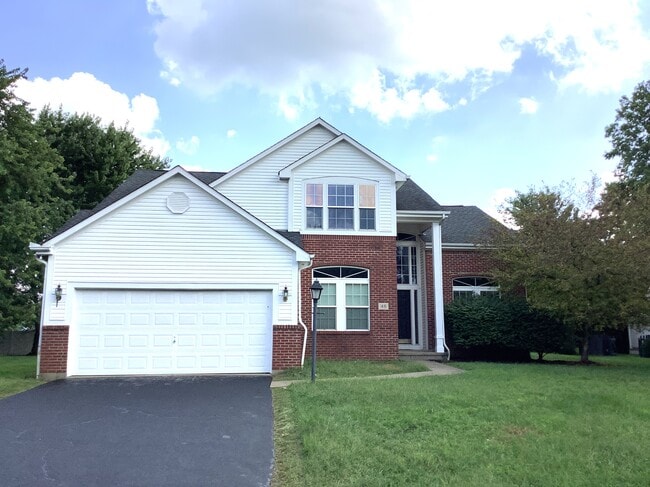 Building Photo - 46 Runkle Dr Rental