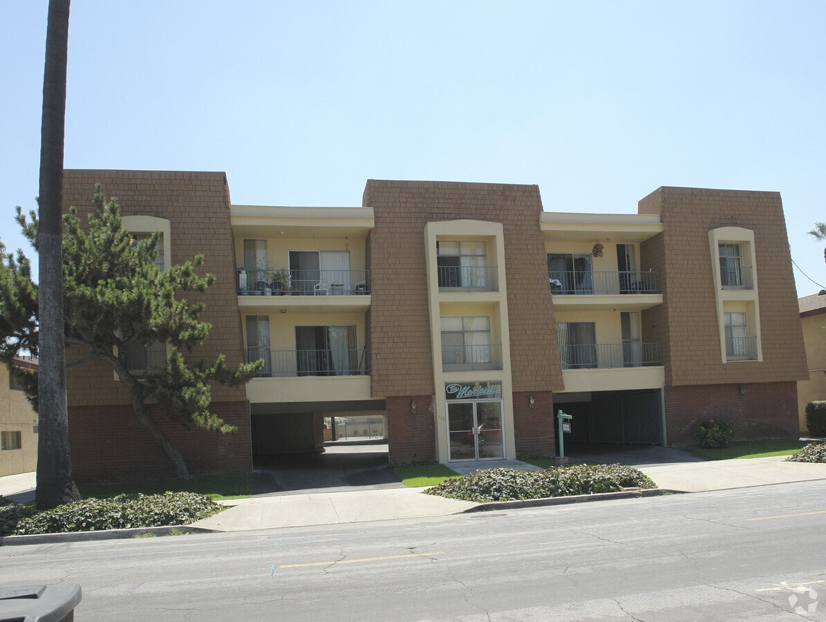 Photo - Marianne Apartments