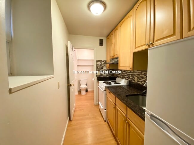 Photo - 2 Shepherd Ave