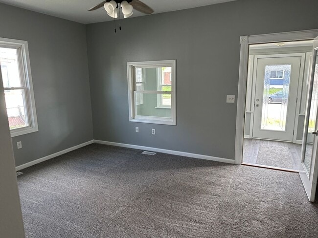 Photo - 2416 E Walnut St