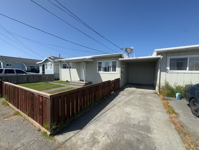 152 Perch St