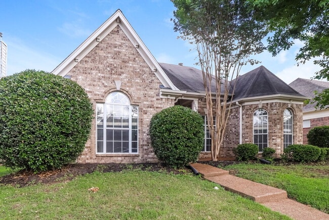 Photo - 1112 Averett Ln