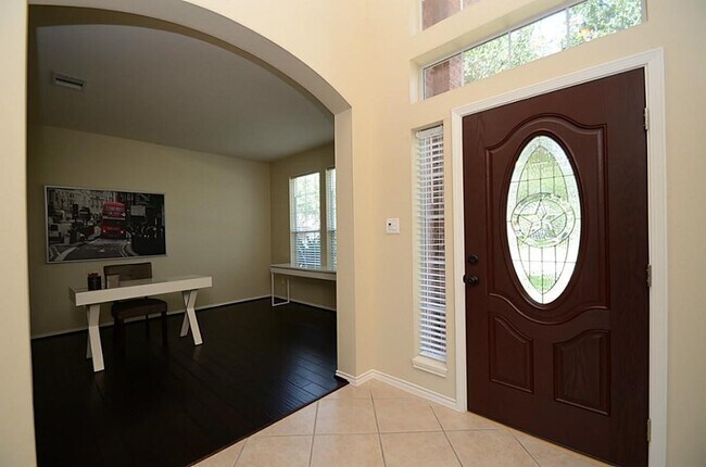 Photo - 5002 Hearth Hollow Ln