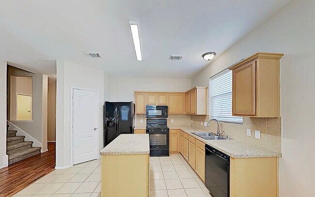 Photo - MOVE IN READY