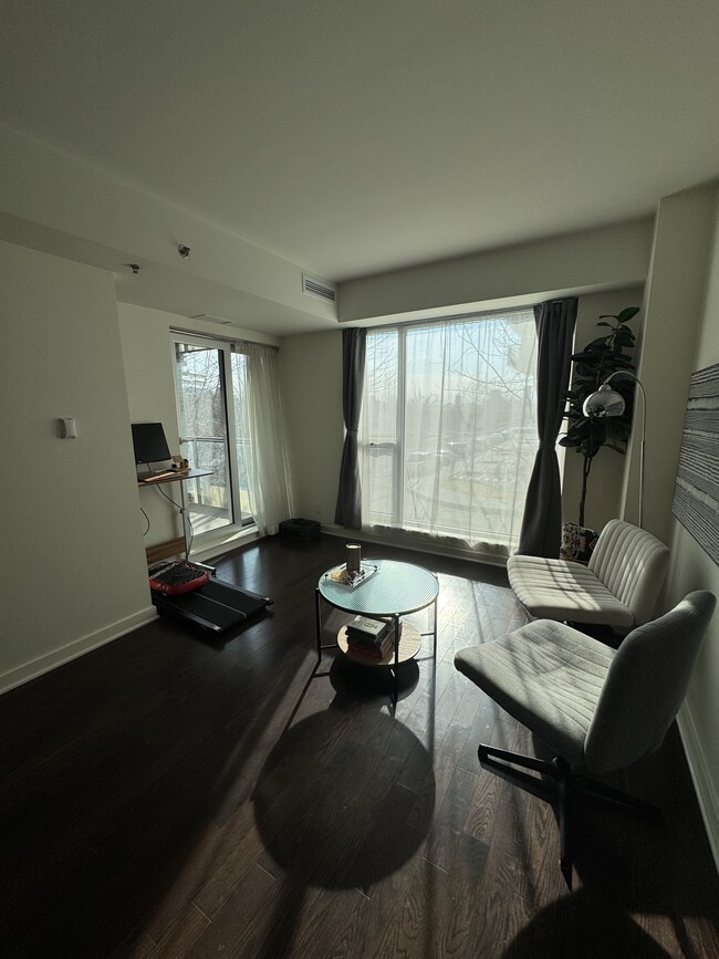 Photo - Modern 1 Bedroom Condo in LeBreton Flats (300 Lett Street, Building C) Unit 220