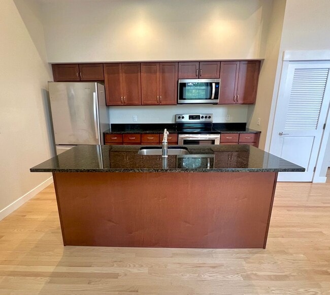 Photo - Putnam Block Hotel - One Bedroom Apartment... Unit 206