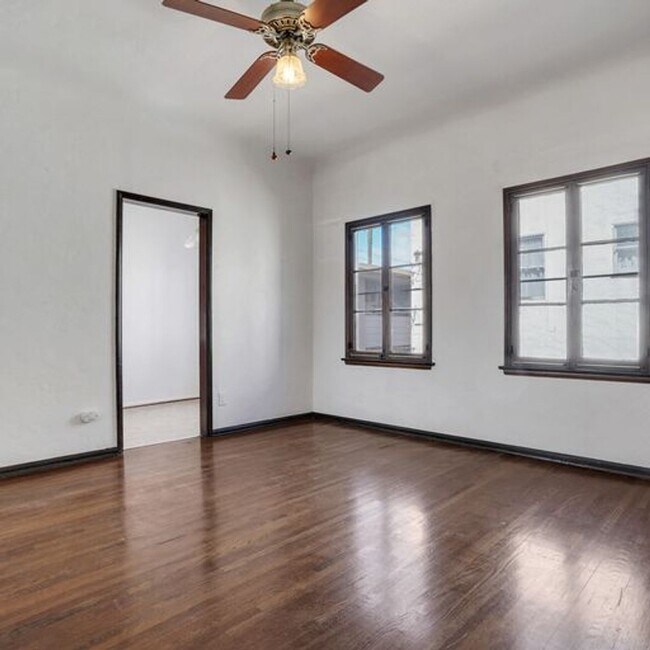 123 Hamilton Luxury Investments LLC
