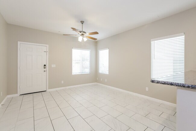 Photo - 7708 Twirling Yarn Ct