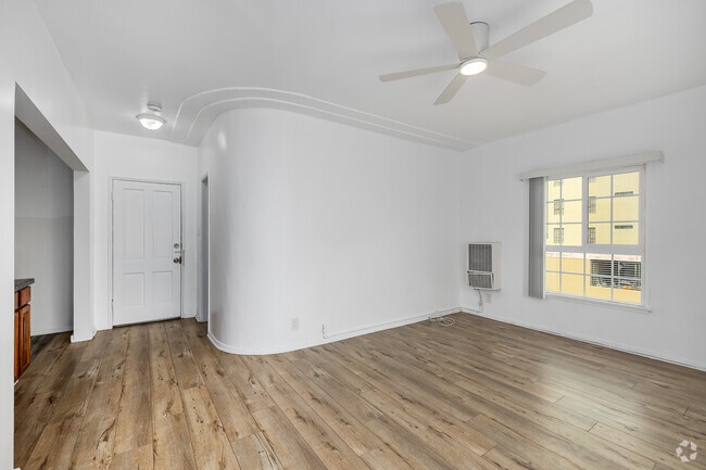 Studio - 360SF - Living Room