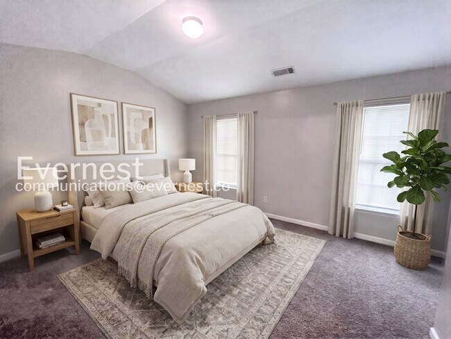 Photo - 585 McWilliams Rd