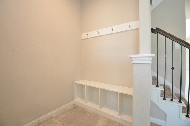 Photo - 3502 Gannan Lake Ct