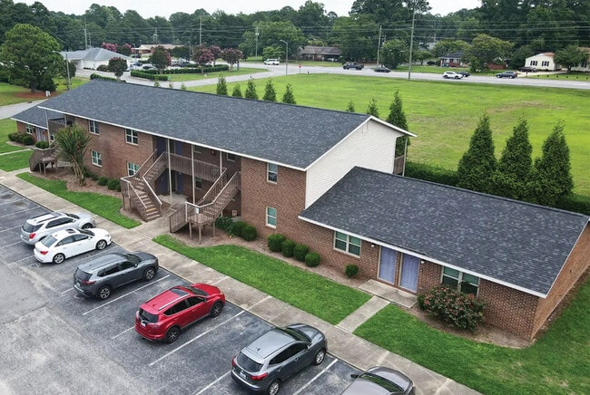 Building Photo - 3027 Adams Blvd