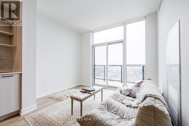 Photo - 2300 St Clair Ave W Unit 1001
