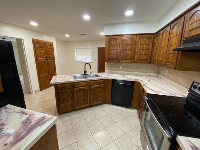 Photo - COPPER duplex Unit 406 e. copper