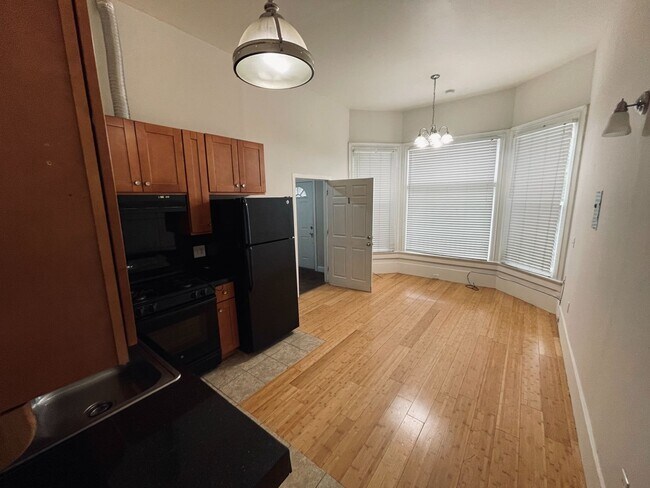 Photo - 42 N 10th St Unit 1