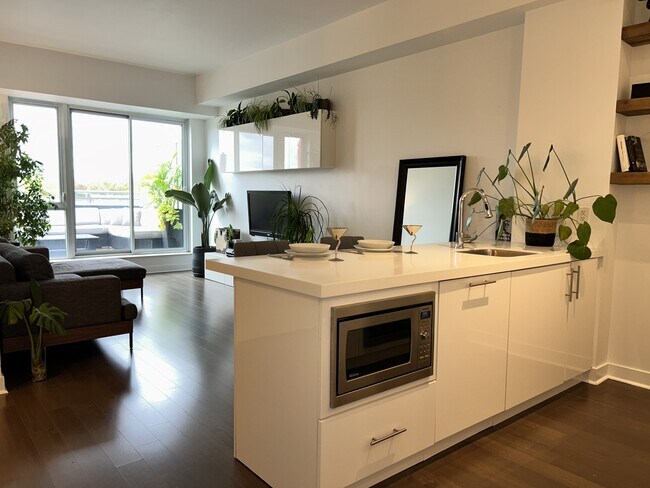 Photo - 156 Portland St