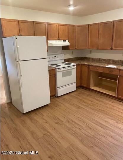 Photo - 524 Maple Ave Unit 8