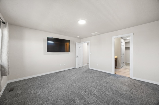 Photo - 15335 Stovall Ave