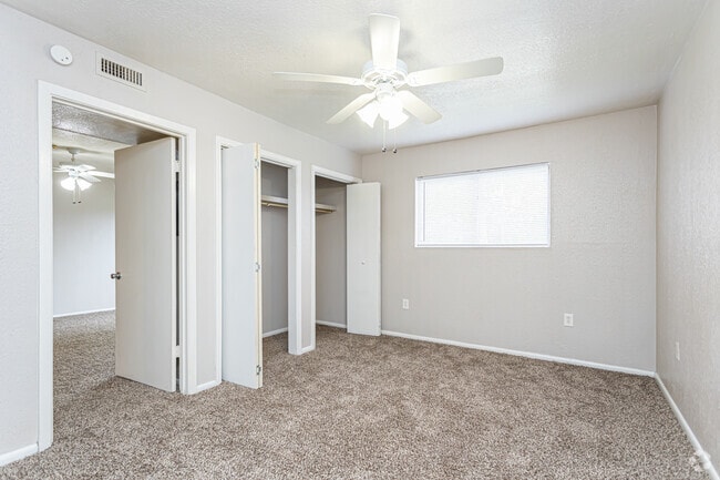 1BR, 1BA - 640SF
